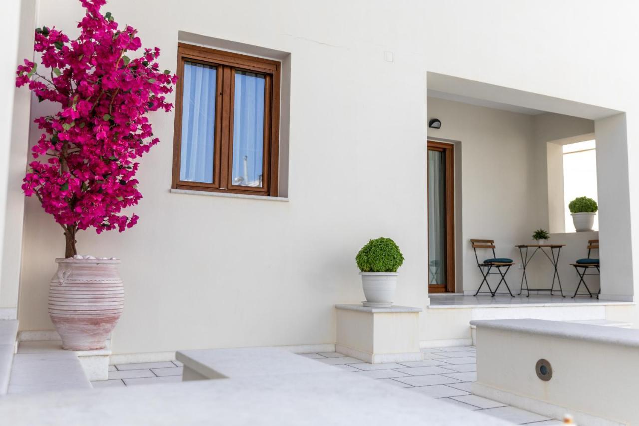 Appartamento 100 Steps - Harmony Naxos City Esterno foto