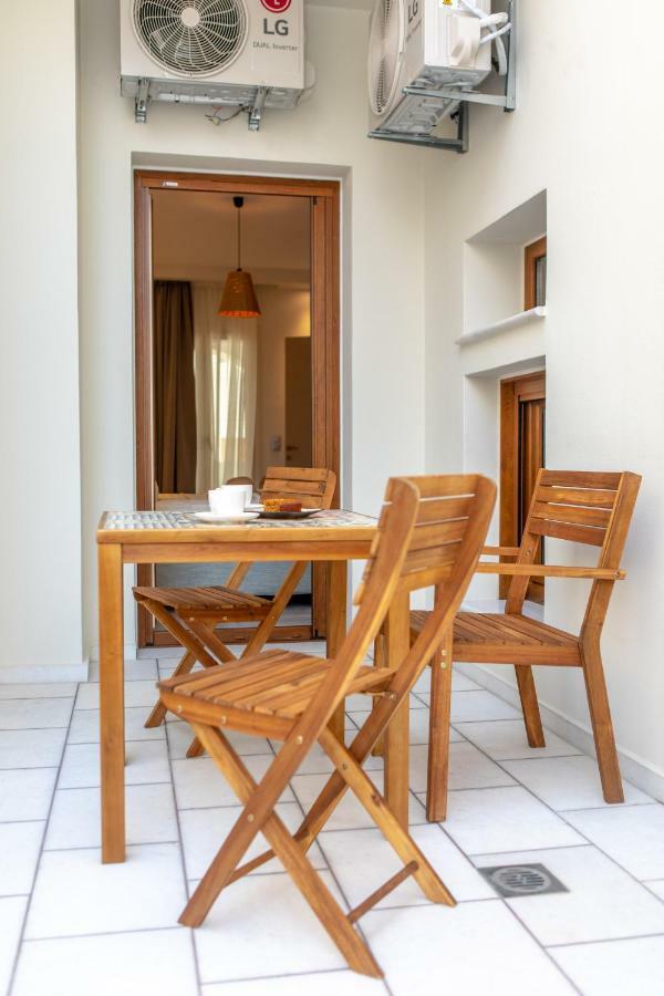 Appartamento 100 Steps - Harmony Naxos City Esterno foto